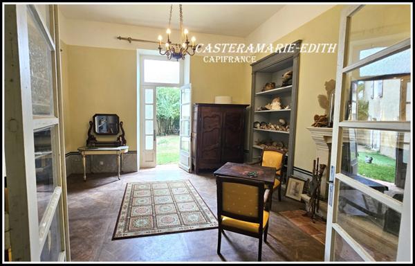 Dpt GERS, à vendre GENTILHOMMIERE proche Castéra Verduzan, 22 pièces, Dépendances, sans vis-à-vis, parc séculaire clos de 2182 m²