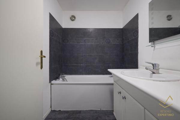 Villejuif (94800) Spacieux appartement T4 de 86 m², rue Henri Barbusse à VILLEJUIF.