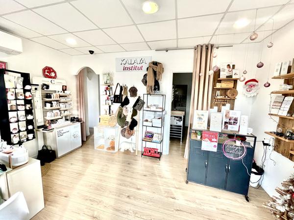 GIGEAN, Fonds de commerce salon d'esthétique 55m2