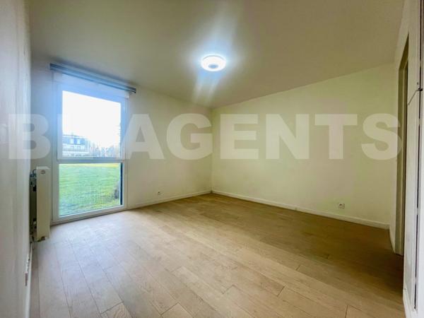 Studio avec parking en sous-sol dans résidence de 2018