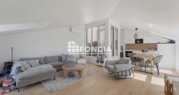 À vendre Appartement 3 pièces 72 m² - Bordeaux 33800
