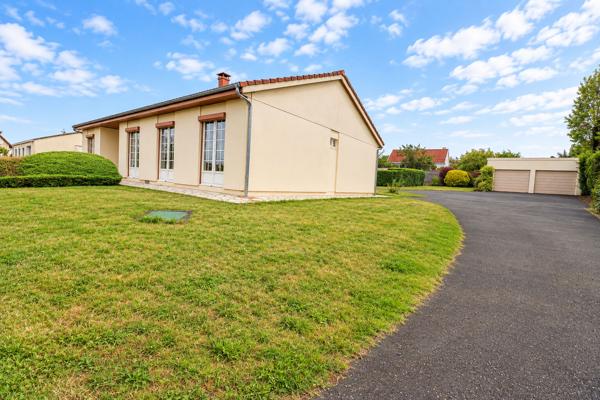 Pavillon, MARZY,  plain-pied, double garage, 3 chambres, 2h30 PARIS