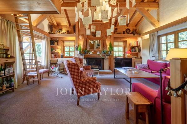 Superbe chalet de 9 chambres à Demi-Quartier