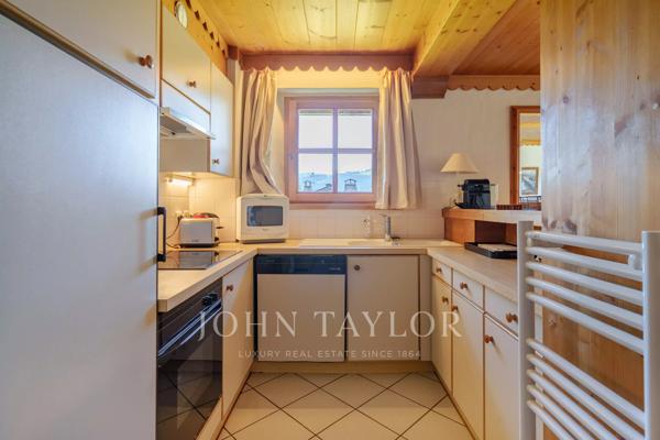 Superbe chalet de 9 chambres à Demi-Quartier