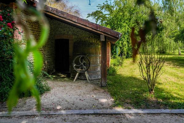 Propriété de Caractère et de charme proche de MONT DE MARSAN (40) - 430 M2 Habitables - Terrain 9000m2 environ