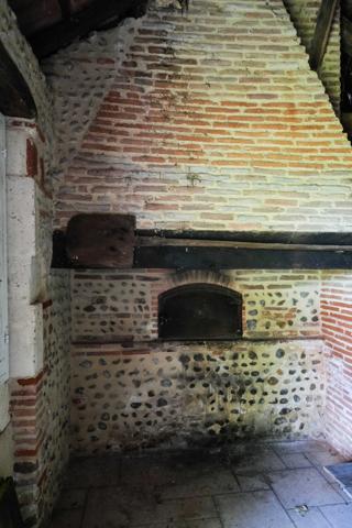 Propriété de Caractère et de charme proche de MONT DE MARSAN (40) - 430 M2 Habitables - Terrain 9000m2 environ