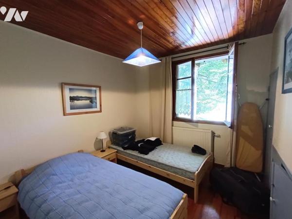 Vente Chalet T6 à rafraichir avec grand garage sur SEYNE