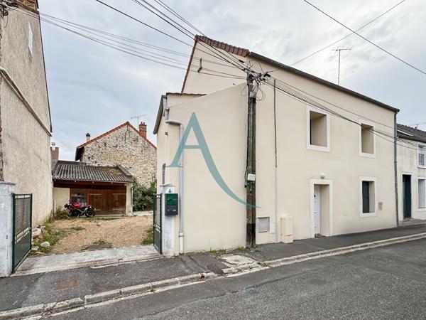 Duplex Centre ville Ballancourt 76,15 m²