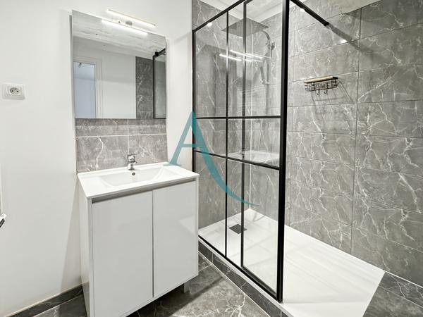 Duplex Centre ville Ballancourt 76,15 m²