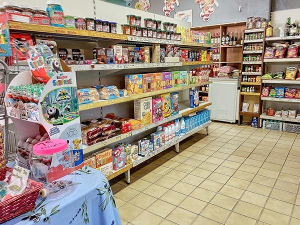 Fond de commerce EPICERIE  centre ville de Magalas