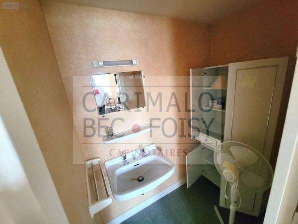 Maison à vendre à Cloyes-les-Trois-Rivières dans l'Eure-et-Loir (28220), ref : RCA/843   
Centre-ville