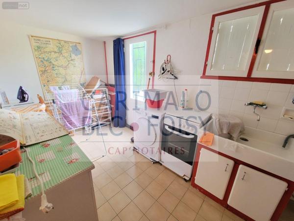 Maison à vendre à Cloyes-les-Trois-Rivières dans l'Eure-et-Loir (28220), ref : RCA/843   
Centre-ville