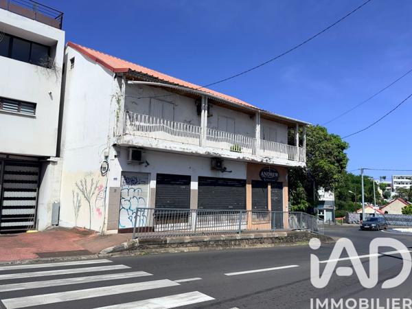 Immeuble à vendre 300 m² Saint-Pierre