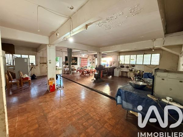 Immeuble à vendre 300 m² Saint-Pierre