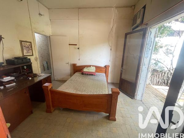 Immeuble à vendre 300 m² Saint-Pierre