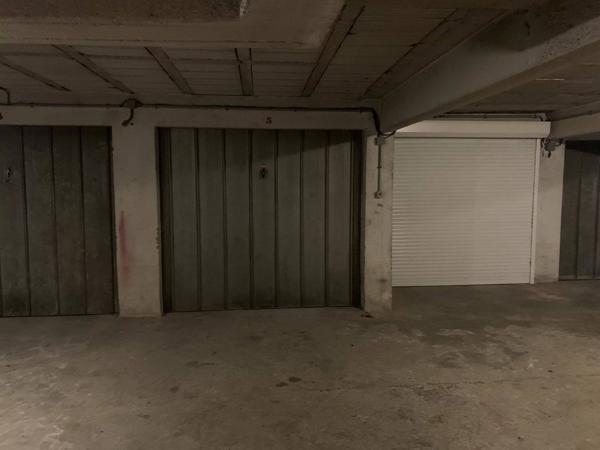GARAGE A LOUER
