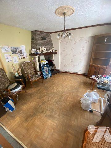 GUINES CENTRE MAISON A RENOVER 2 CHAMBRES COUR
