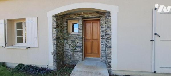 Maison à Soulaire-et-Bourg