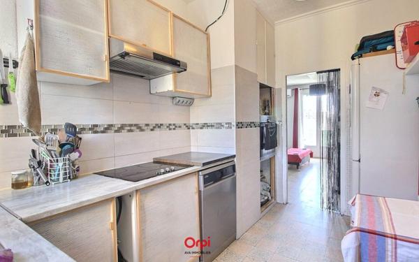 Appartement à vendre    4 pièces • 63 m2 Marseille 10
