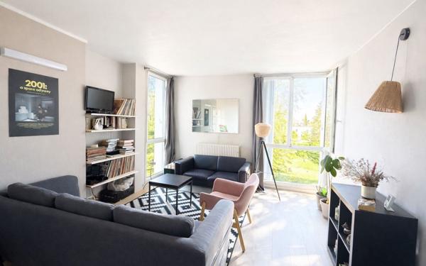 Appartement à vendre    3 pièces • 54 m2 Le Plessis-Trévise