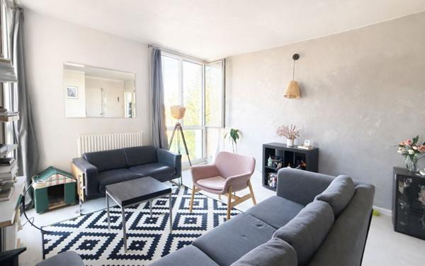 Appartement à vendre    3 pièces • 54 m2 Le Plessis-Trévise