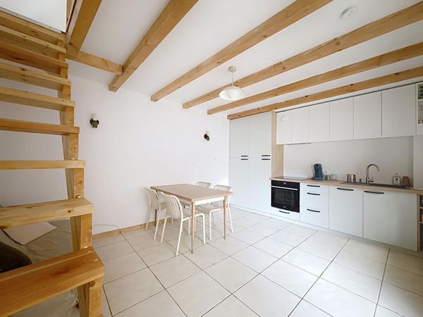 Charmante Maison de village au coeur de Chalamont.