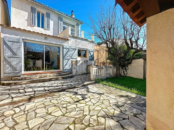 Maison à vendre à Plan de Cuques centre  - 4 pièces avec jardin