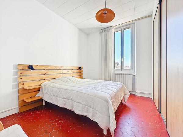 Maison à vendre à Plan de Cuques centre  - 4 pièces avec jardin