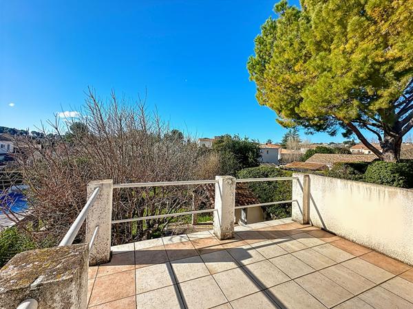 Maison à vendre à Plan de Cuques centre  - 4 pièces avec jardin