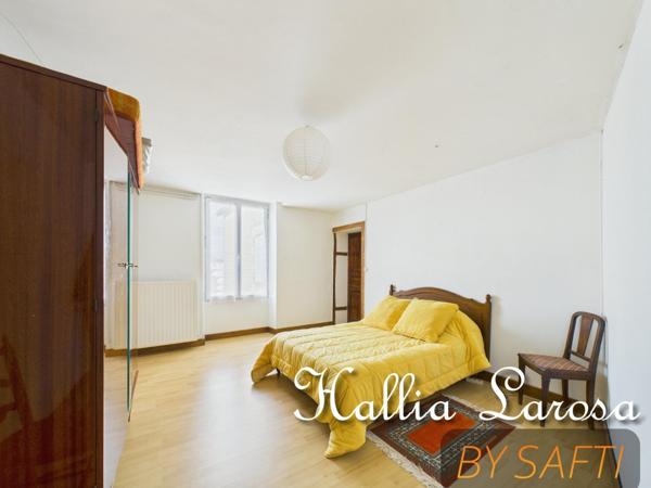 Maison type 7 avec Garage et Jardin