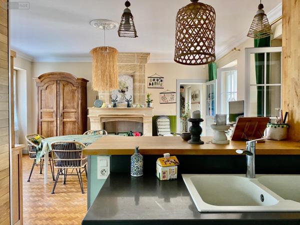 Maison à vendre à Saint-Quentin-de-Baron en Gironde (33750), ref : 11633/468