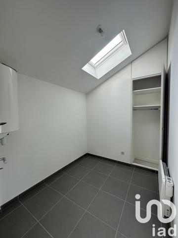 Appartement 2 pièces de 37 m² à Corbeil-Essonnes (91100)
