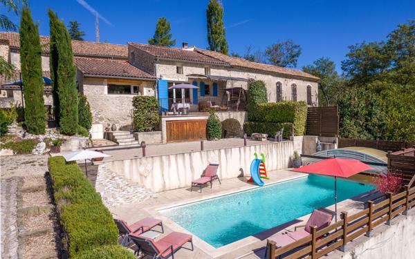 Maison à vendre    10 pièces • 370 m2 Forcalquier