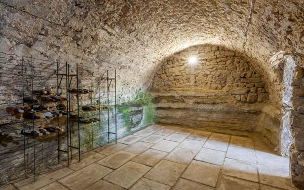 Maison à vendre    10 pièces • 370 m2 Forcalquier