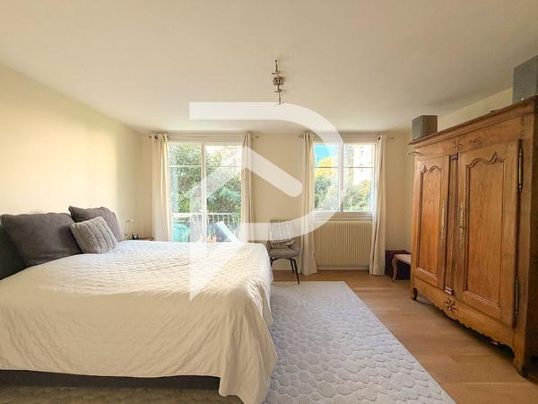 Appartement 5 pièces 154.28 m2