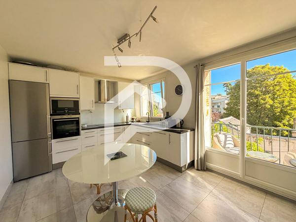 Appartement 5 pièces 154.28 m2
