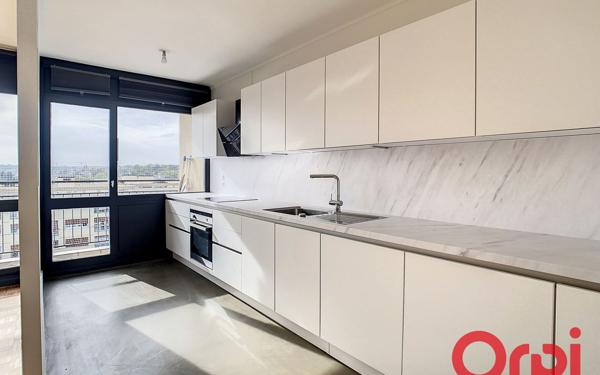 Appartement à louer    4 pièces • 81,59 m2 Thiais