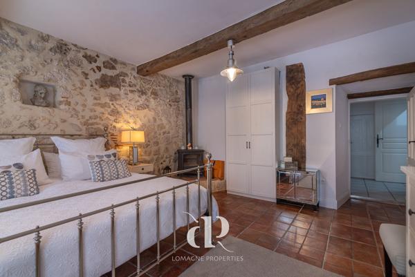 Miradoux (32340) Fermette lumineuse avec dépendances