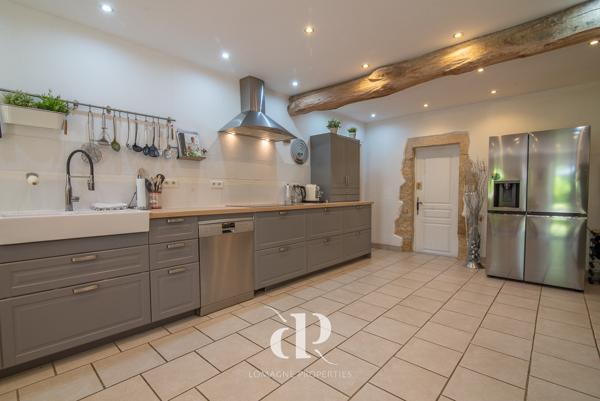 Miradoux (32340) Fermette lumineuse avec dépendances