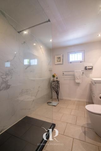 Miradoux (32340) Fermette lumineuse avec dépendances