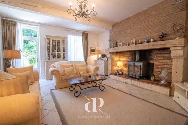 Miradoux (32340) Fermette lumineuse avec dépendances