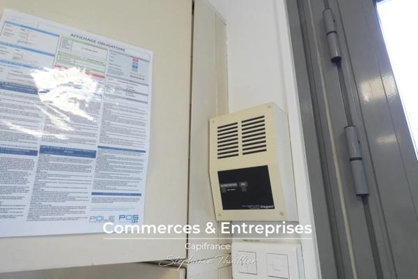 Local commercial / bureau 94 m² à louer à Allauch (13)