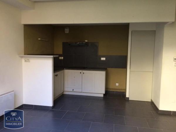 Appartement à louer 2 pièces 42.37m²