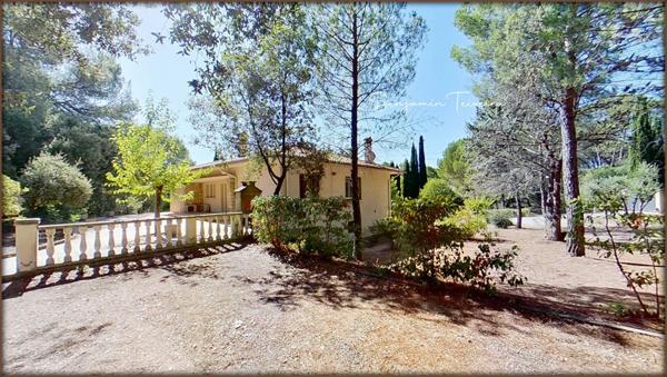 Maison Brignoles 7 pièce(s) 204.02 m2 / 5 Chambres / 5000m² de terrain