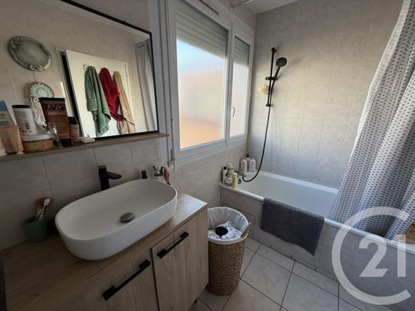 Appartement T4 à vendre  4 pièces - 86,97 m2 LE MANS - 72