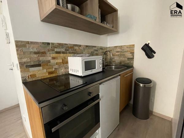 A LOUER - AIX EN PROVENCE - TRES BEAU STUDIO MEUBLE - CENTRE VILLE 