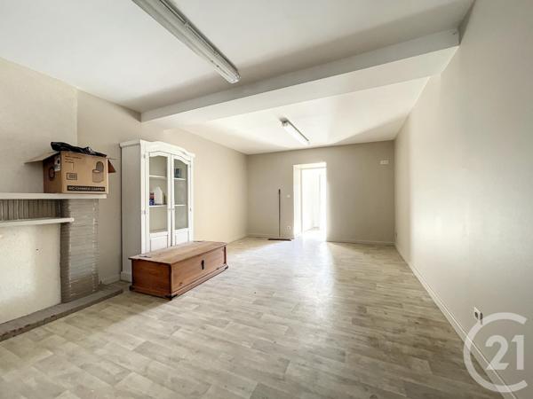 Maison à vendre  4 pièces - 100 m2 VARENNES SUR ALLIER - 03