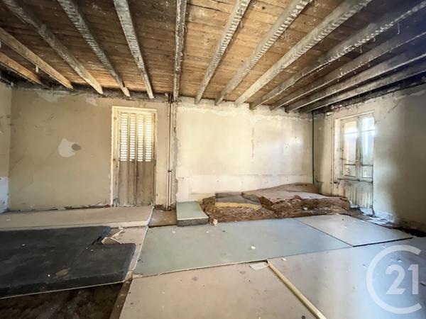 Maison à vendre  4 pièces - 100 m2 VARENNES SUR ALLIER - 03