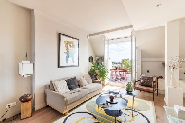 Appartement Paris 18 e - MONTMARTRE / JARDINS DU SACRÉ-CŒUR