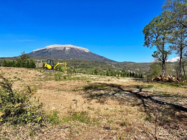 Terrain Neffes 708 m2 Lot N°3